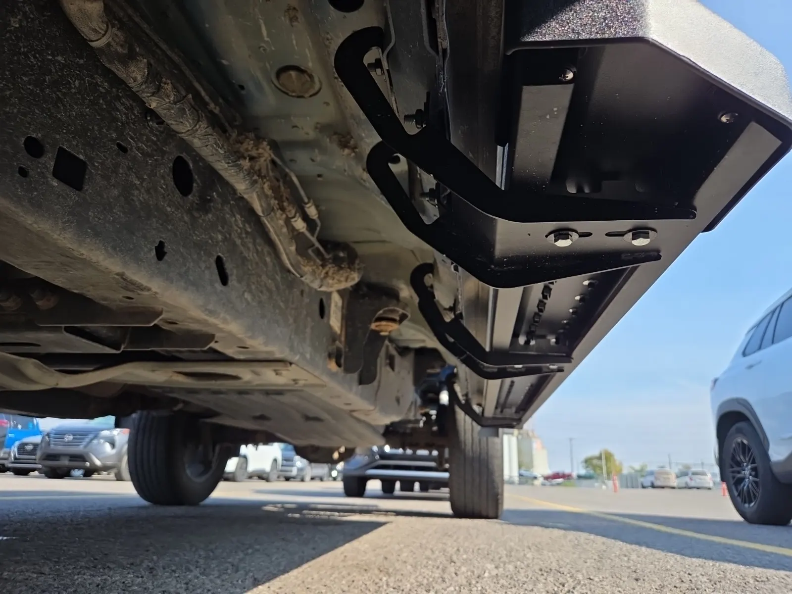 Undercarriage - Driver Photo