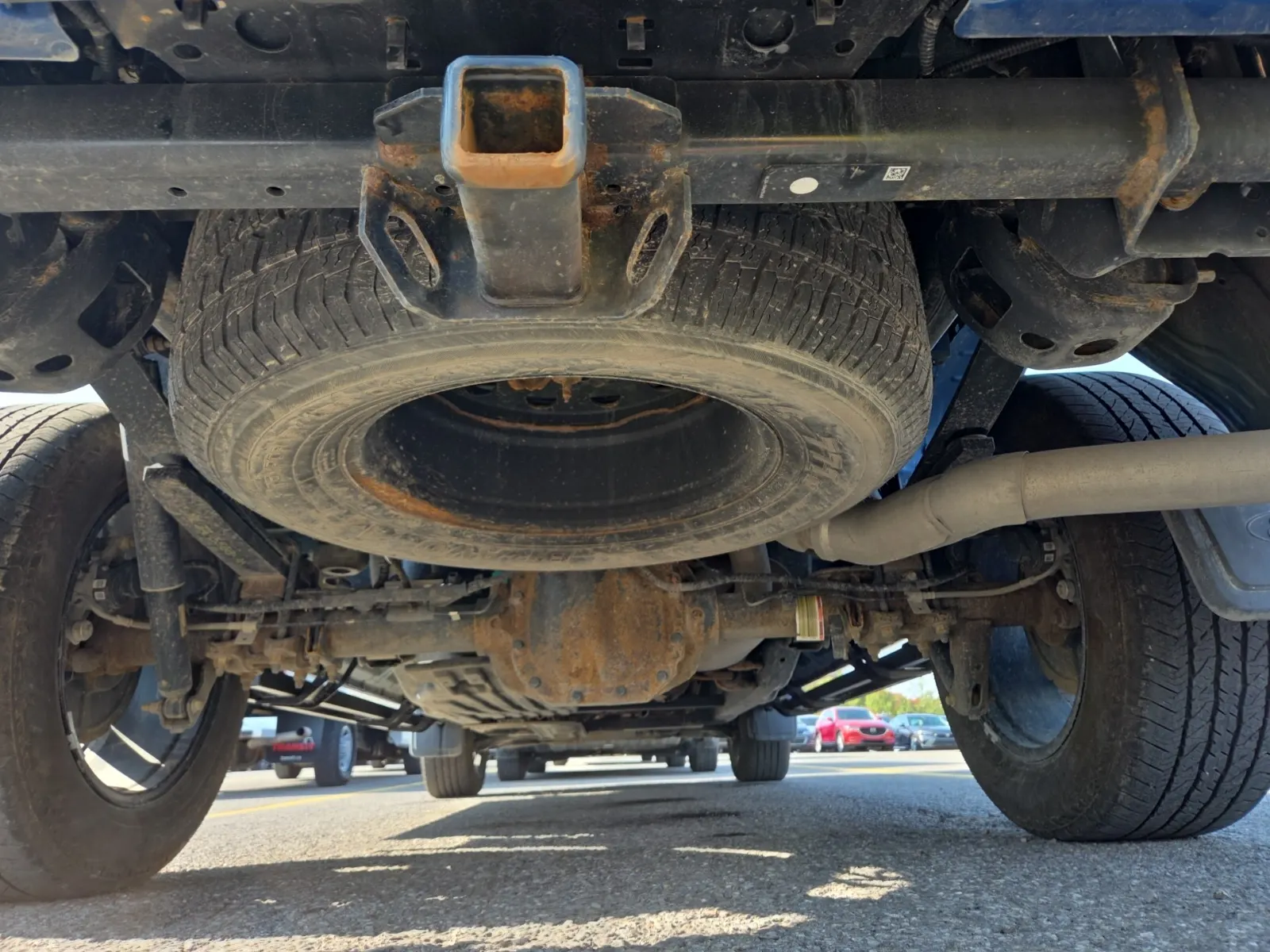 Undercarriage - Rear Photo