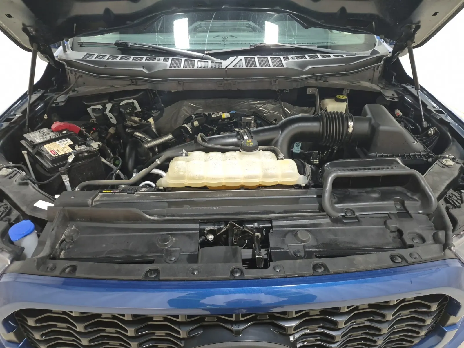 Engine Photo