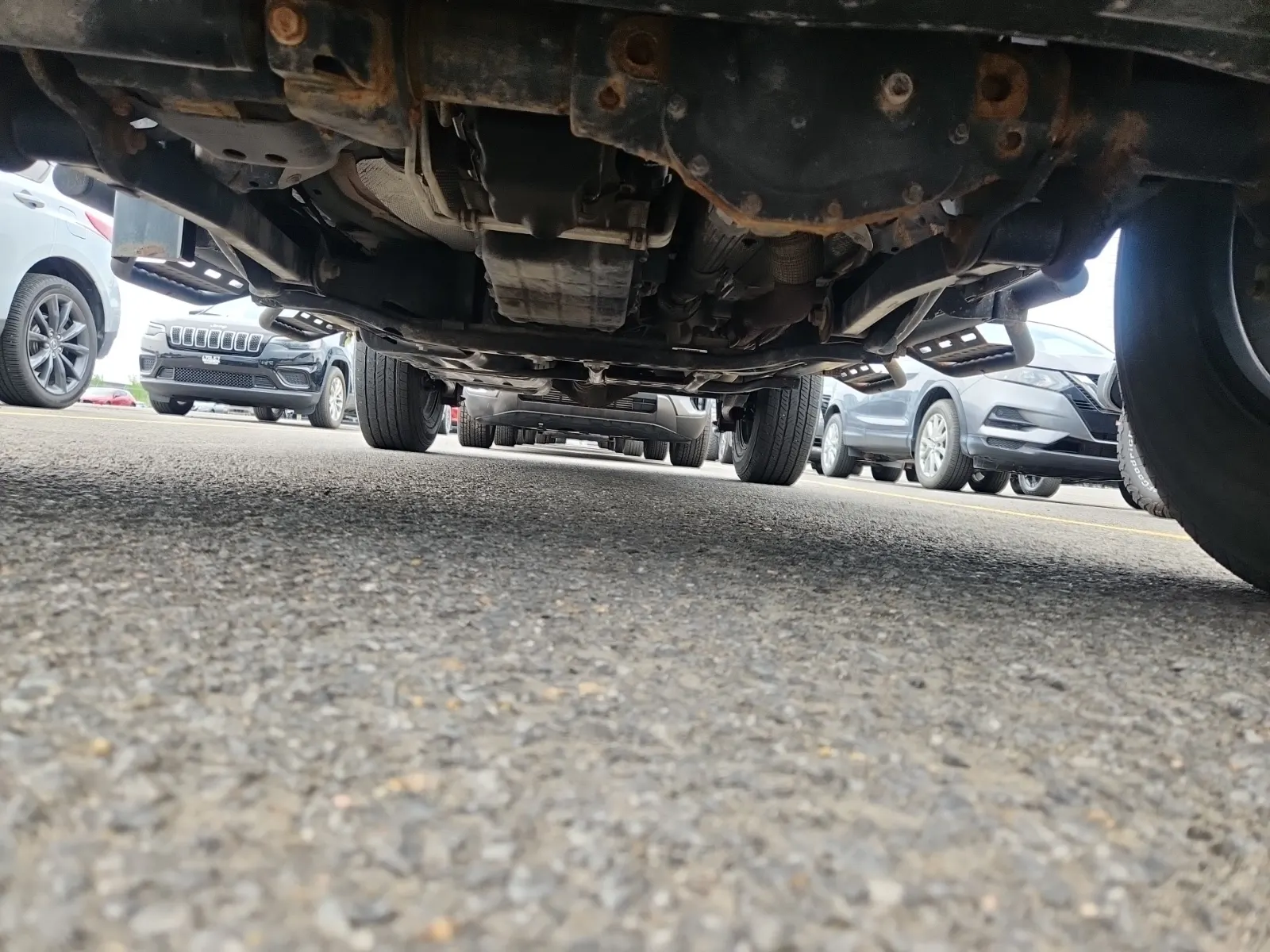 Undercarriage - Front Photo