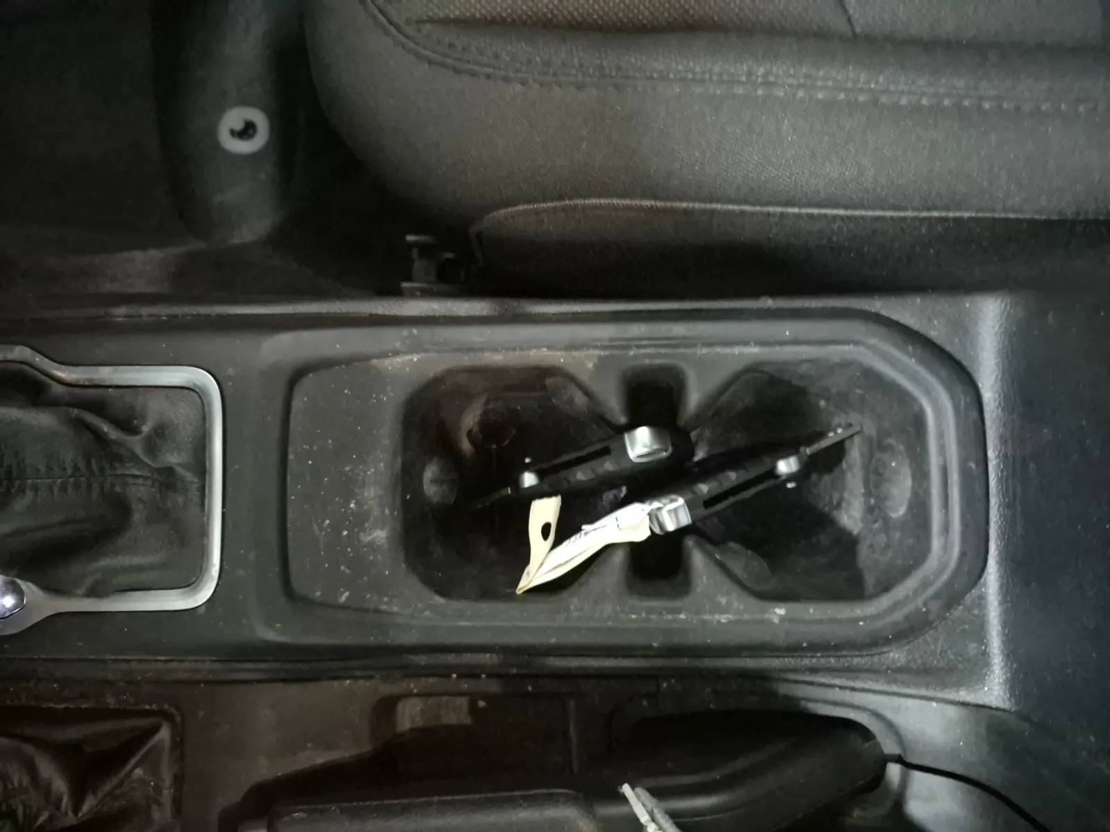 Keys/Fobs/Manual Photo
