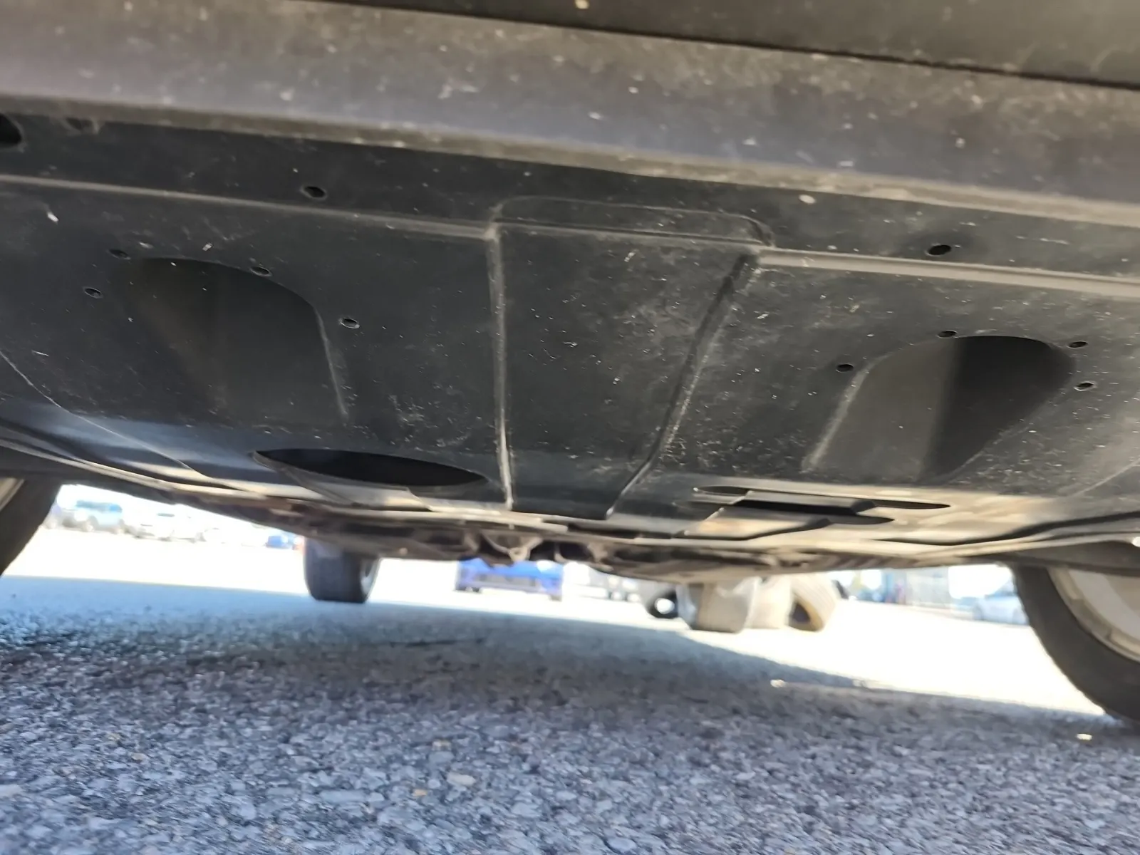 Undercarriage - Front Photo