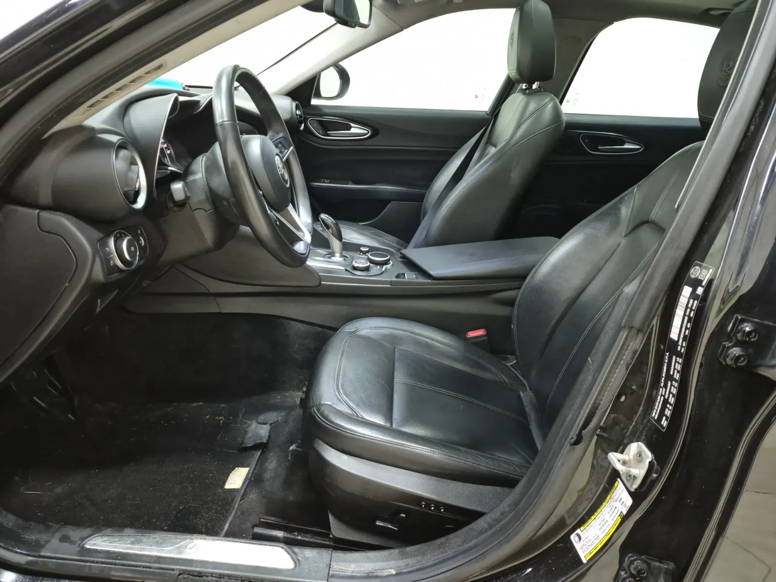 Front Interior Photo