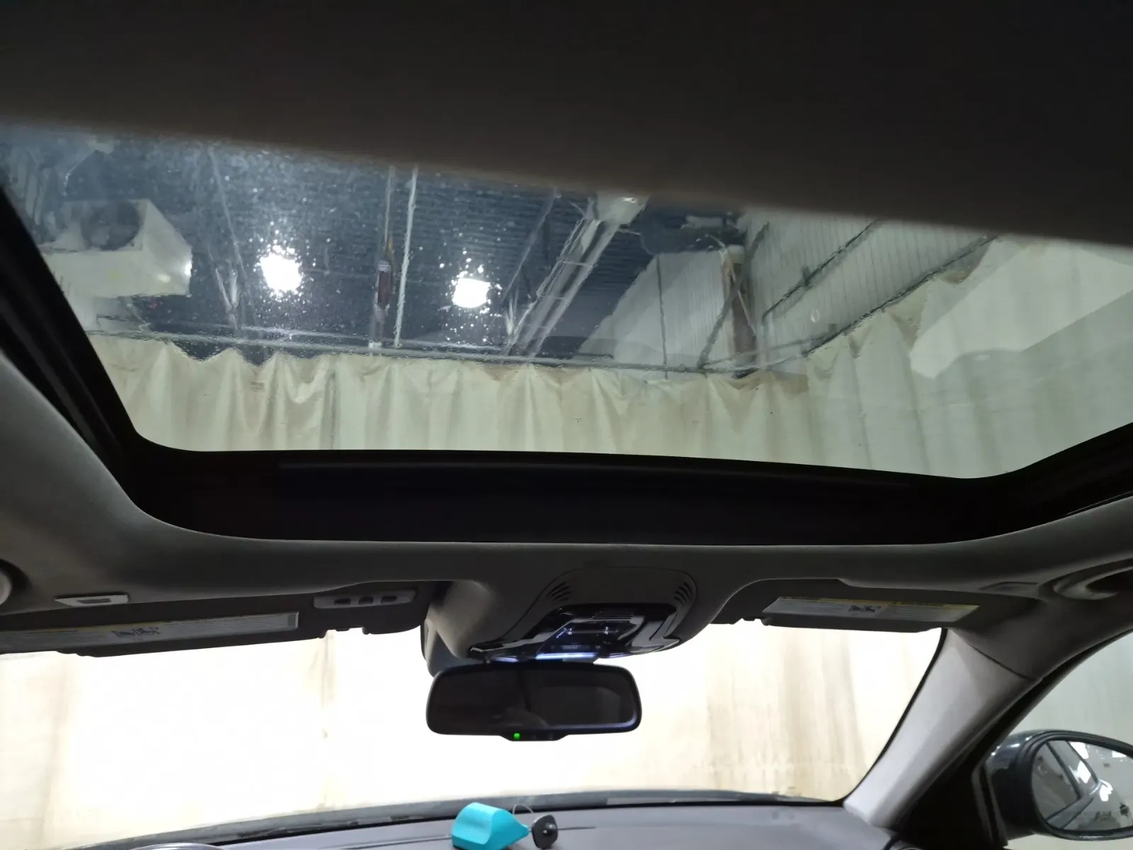 Interior Roof Photo