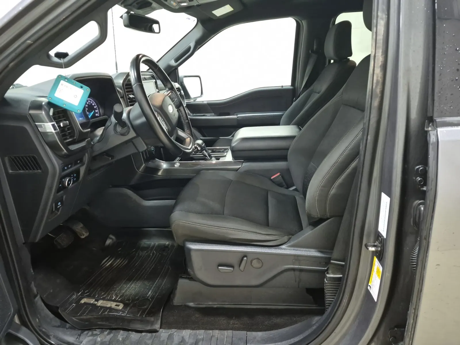Front Interior Photo