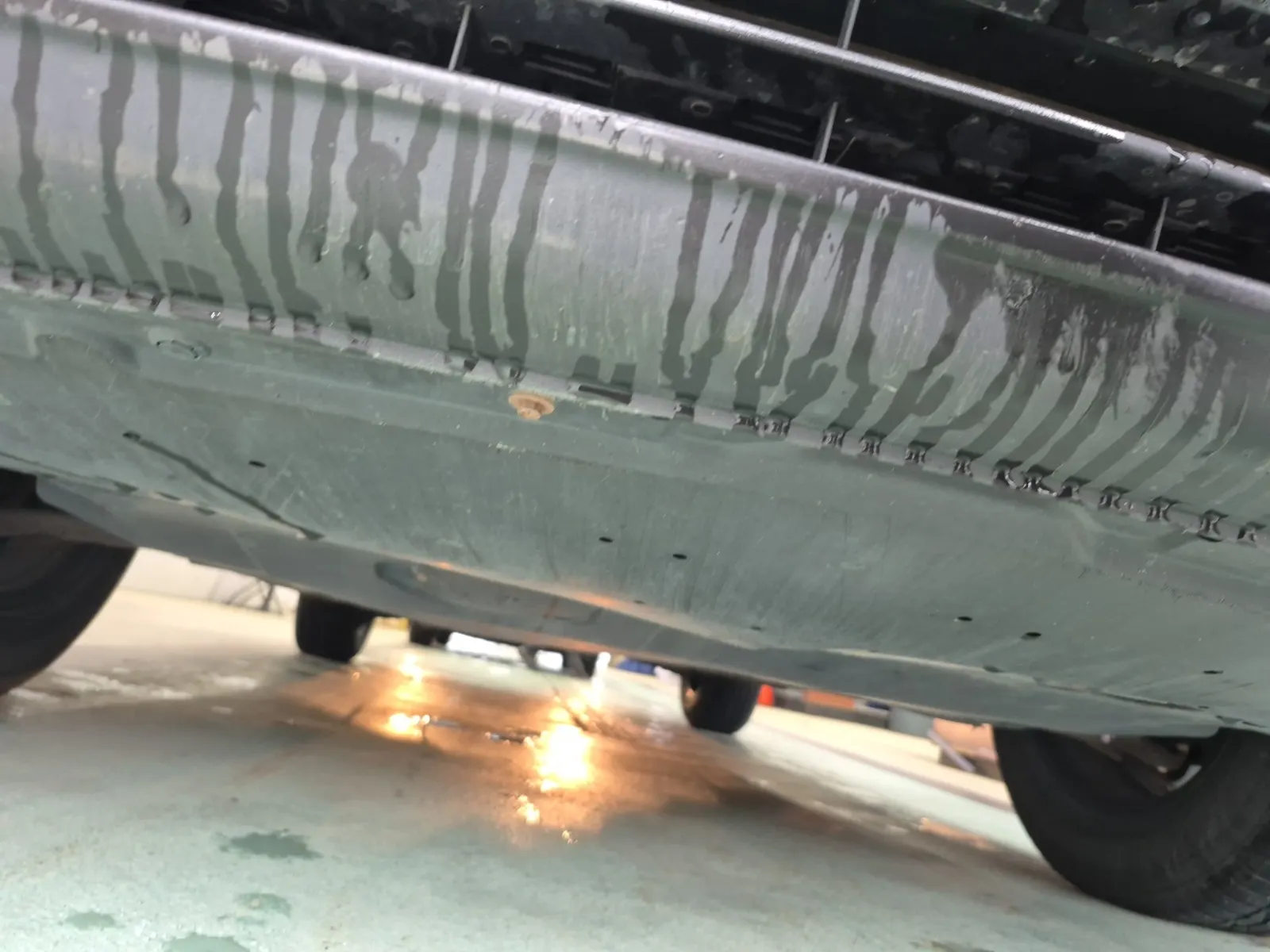 Undercarriage - Front Photo