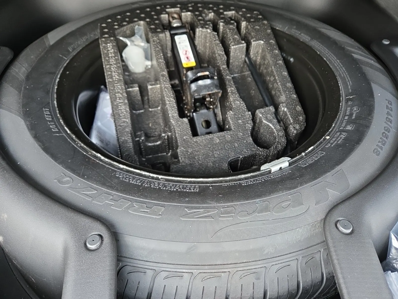 Spare Tire & Wheel Photo