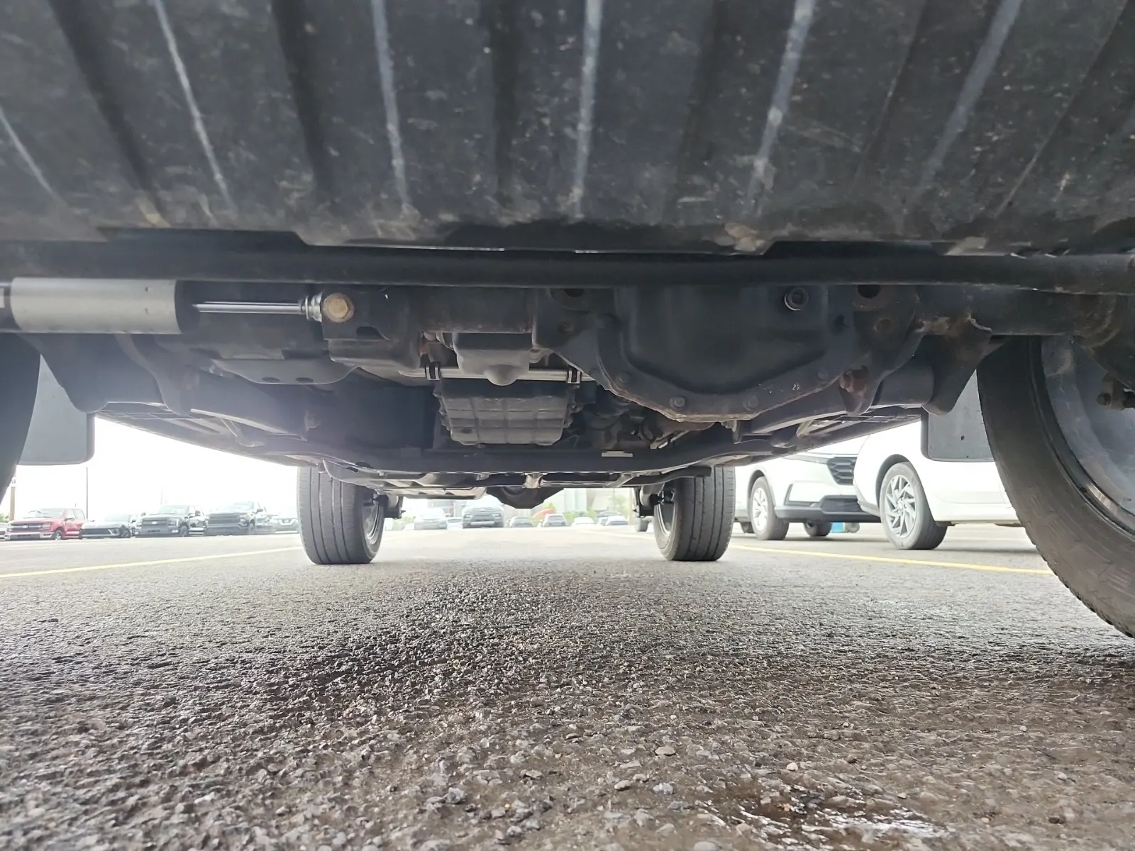 Undercarriage - Front Photo