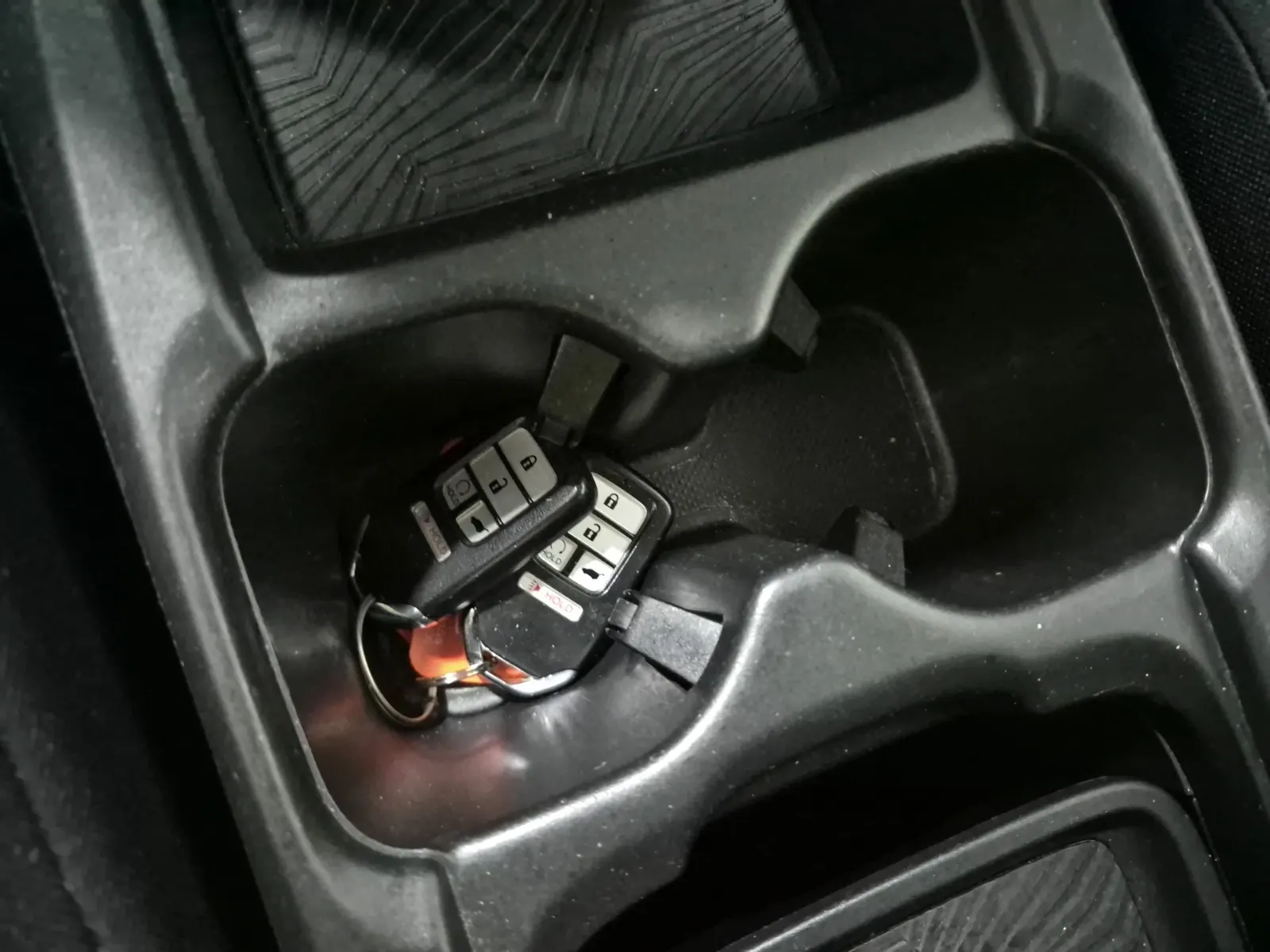 Keys/Fobs/Manual Photo