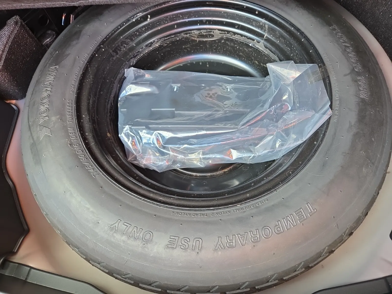 Spare Tire & Wheel Photo