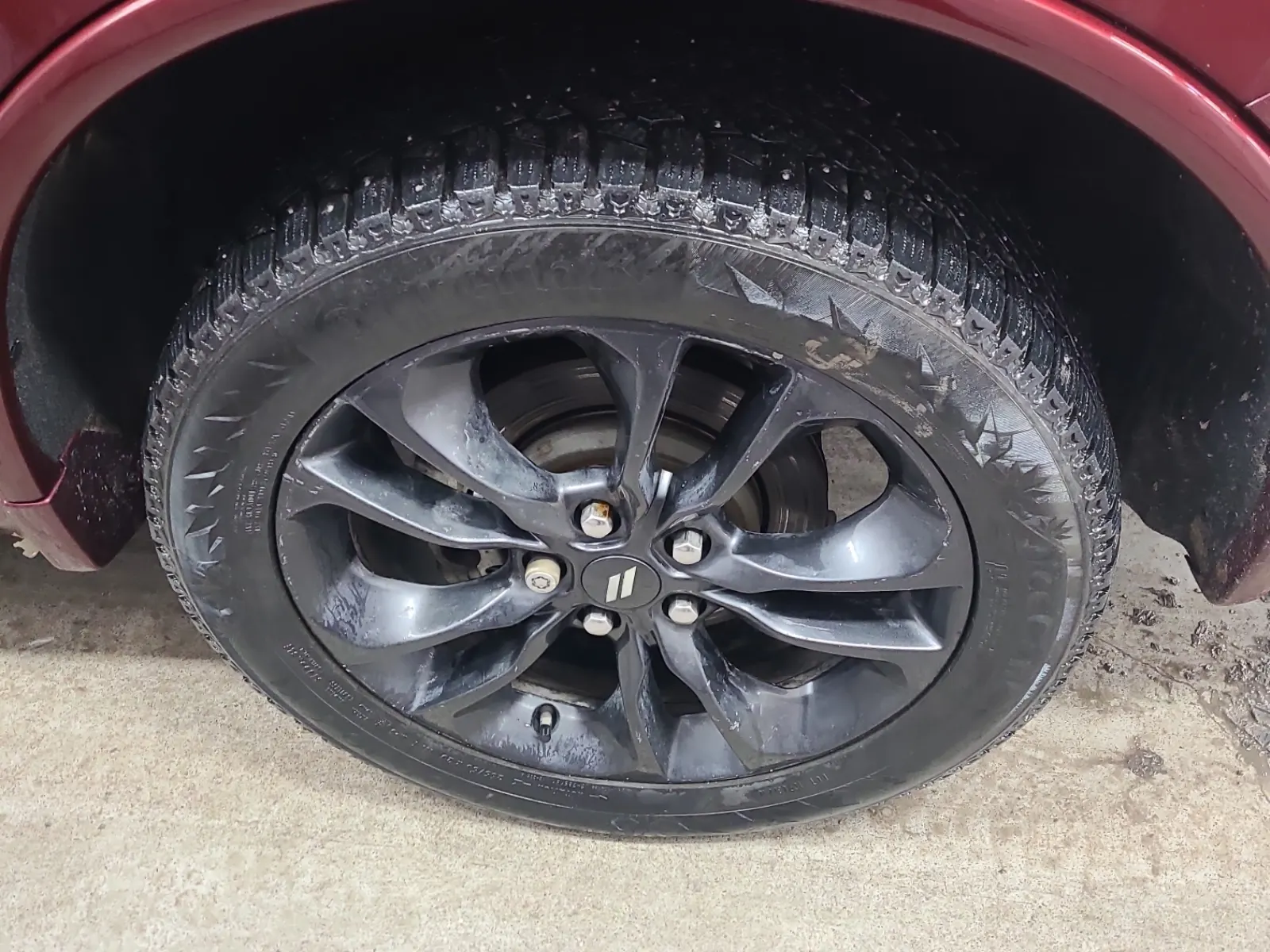 Left Rear Wheel/Tire Photo