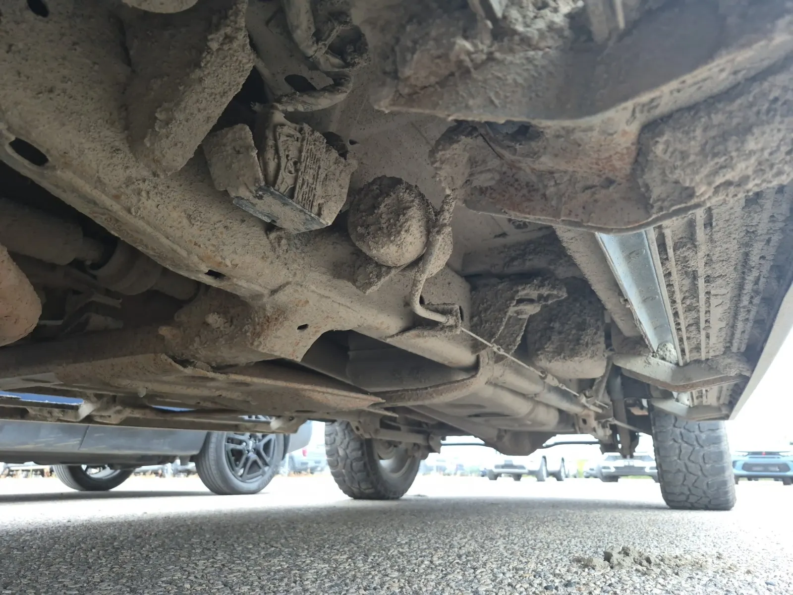 Undercarriage - Driver Photo