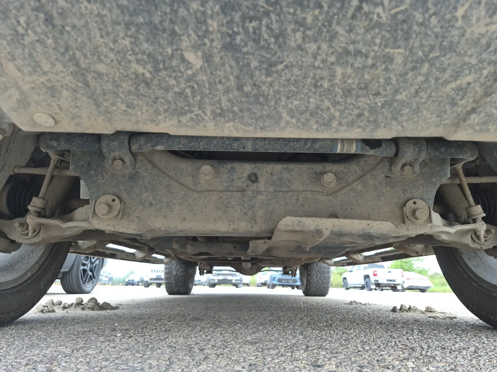 Undercarriage - Front Photo