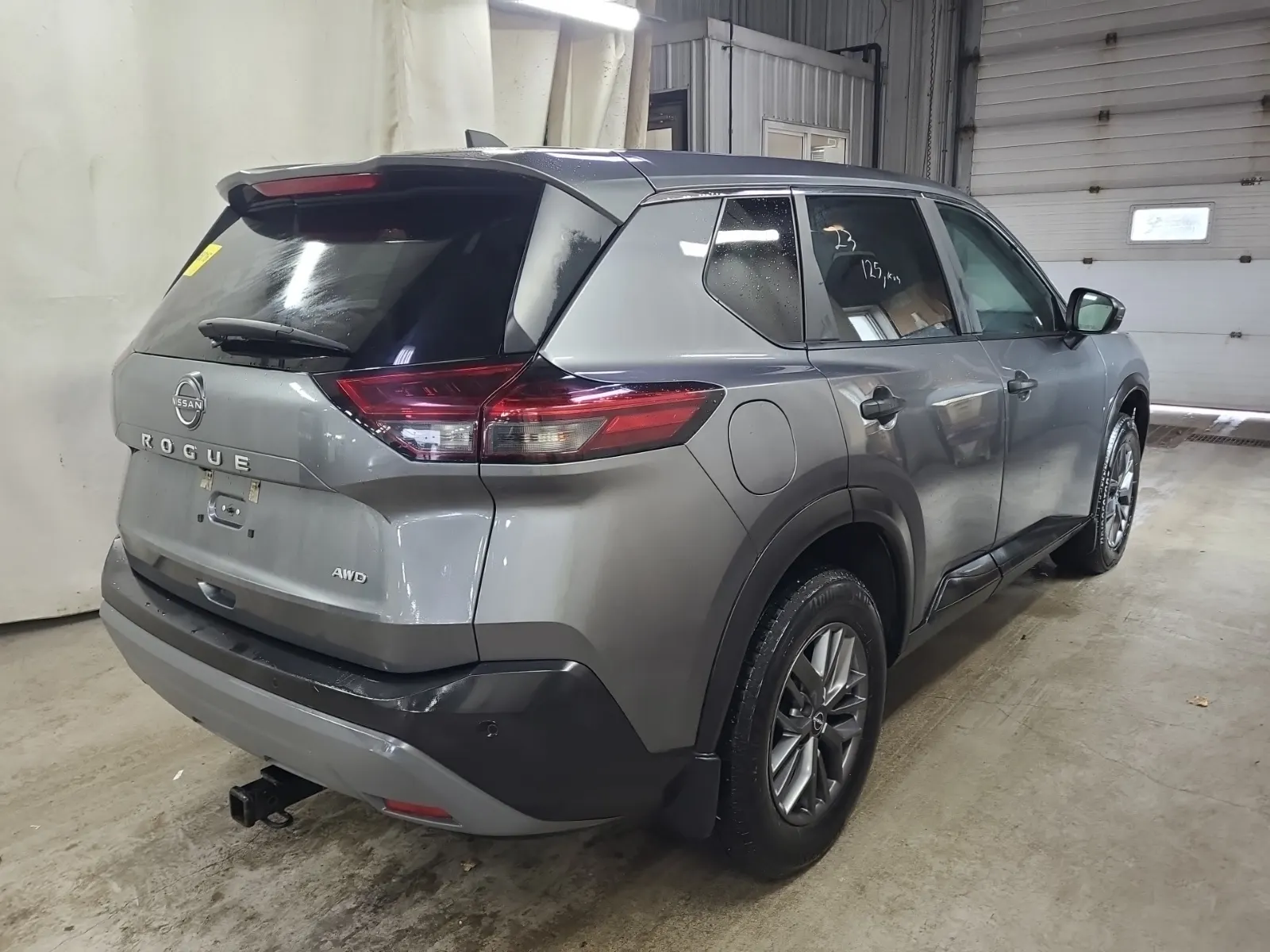 Passenger Rear 3/4 Photo