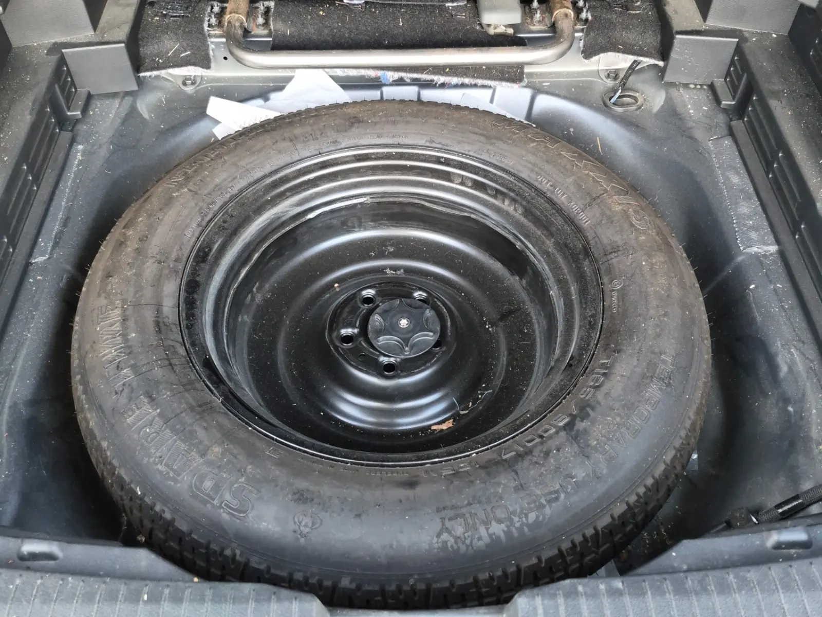 Spare Tire & Wheel Photo