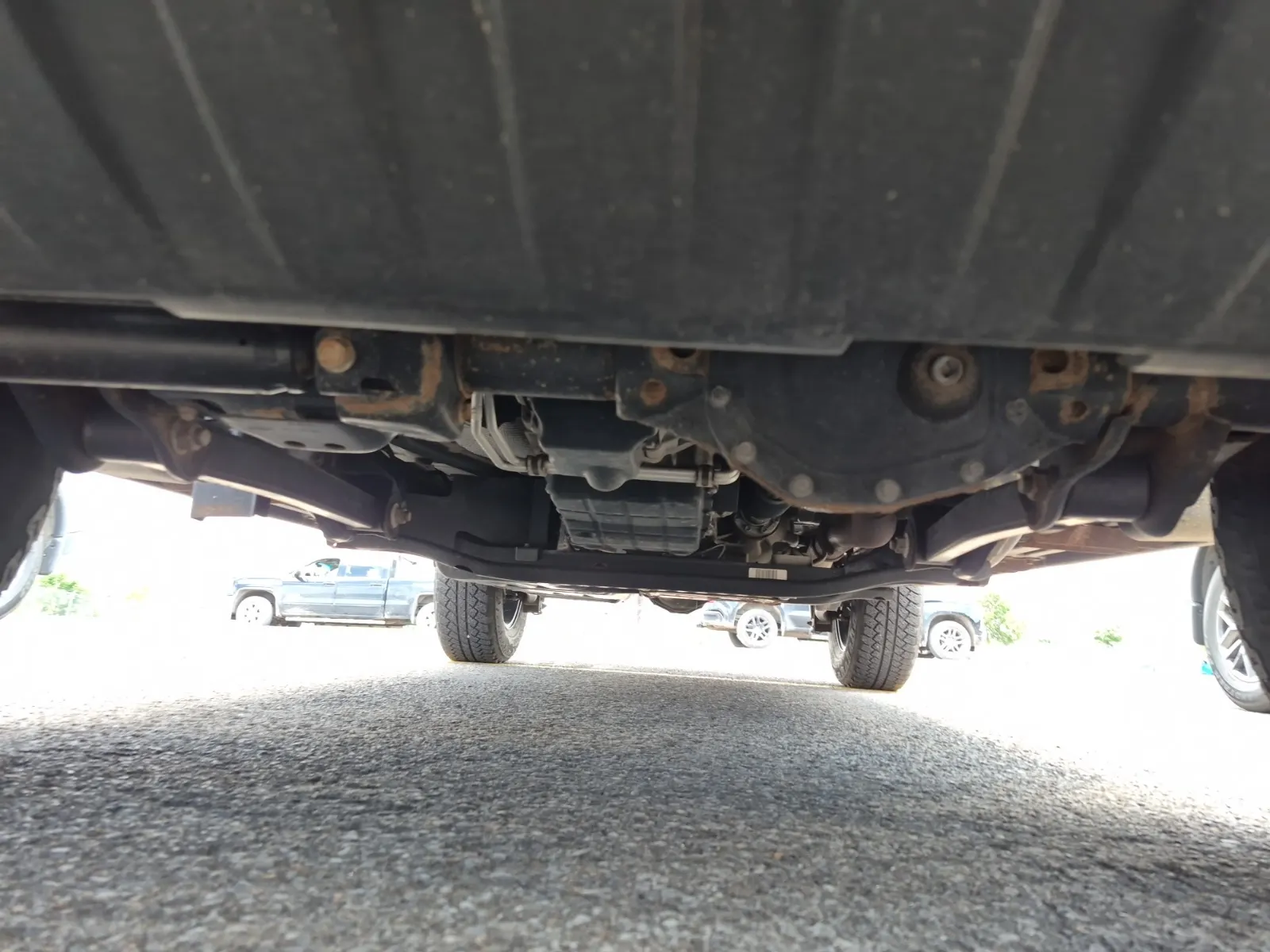 Undercarriage - Front Photo
