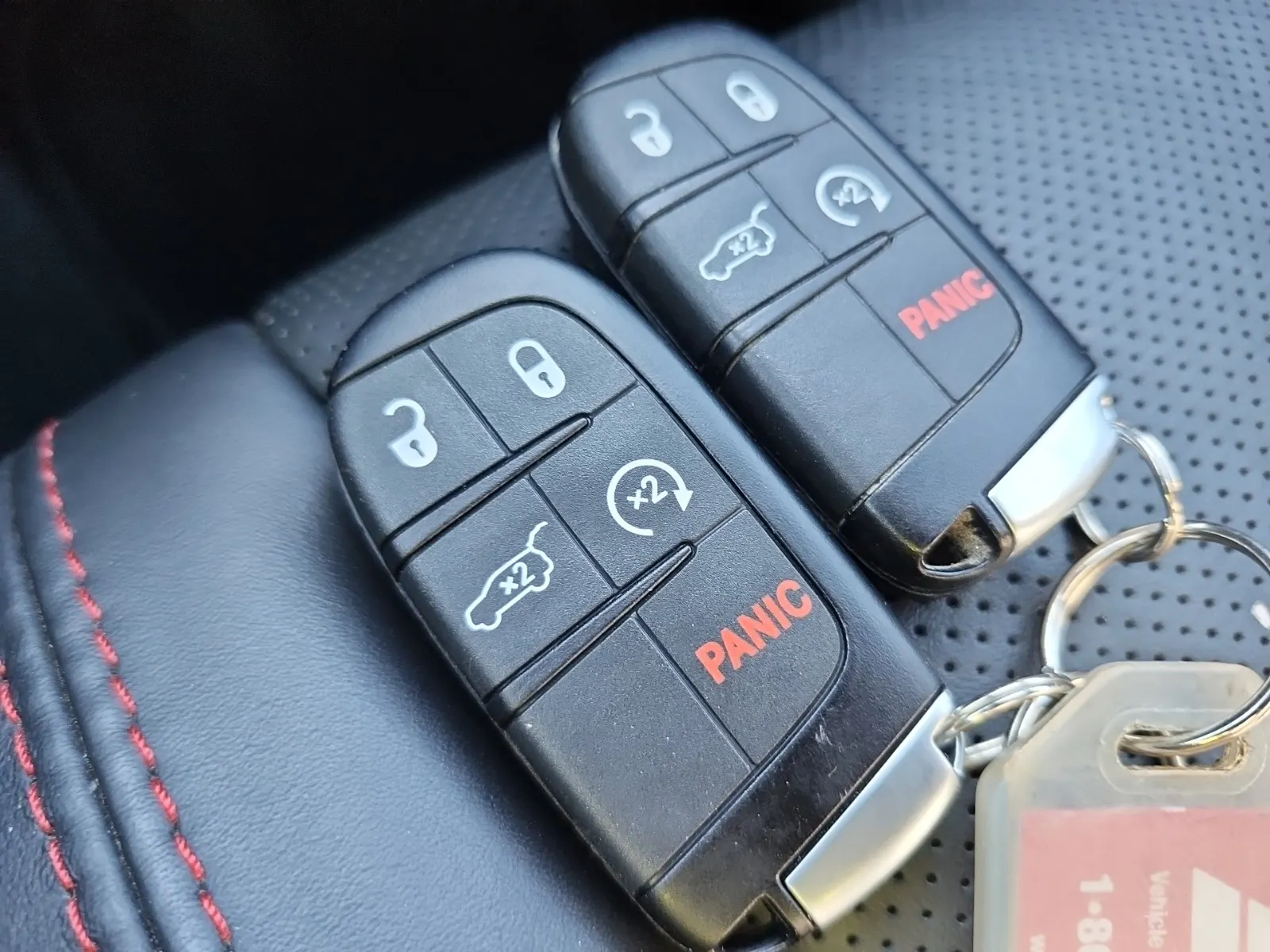 Keys/Fobs/Manual Photo