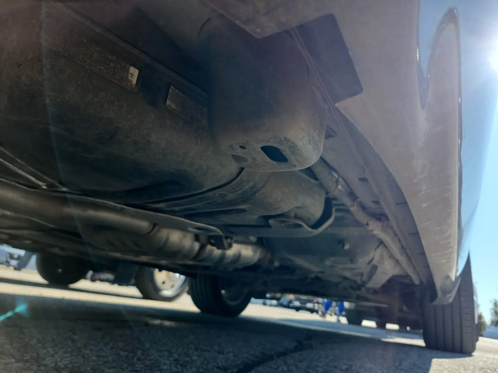 Undercarriage - Passenger Photo