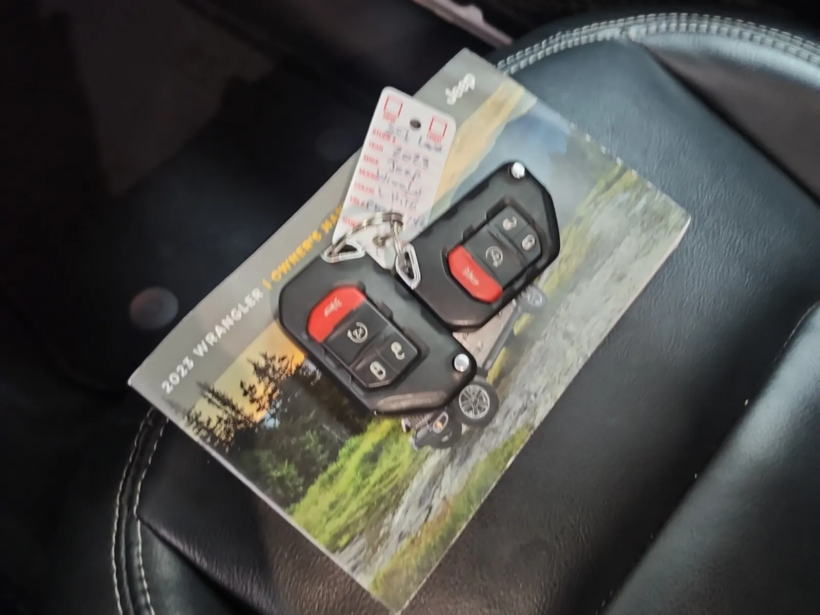 Keys/Fobs/Manual Photo