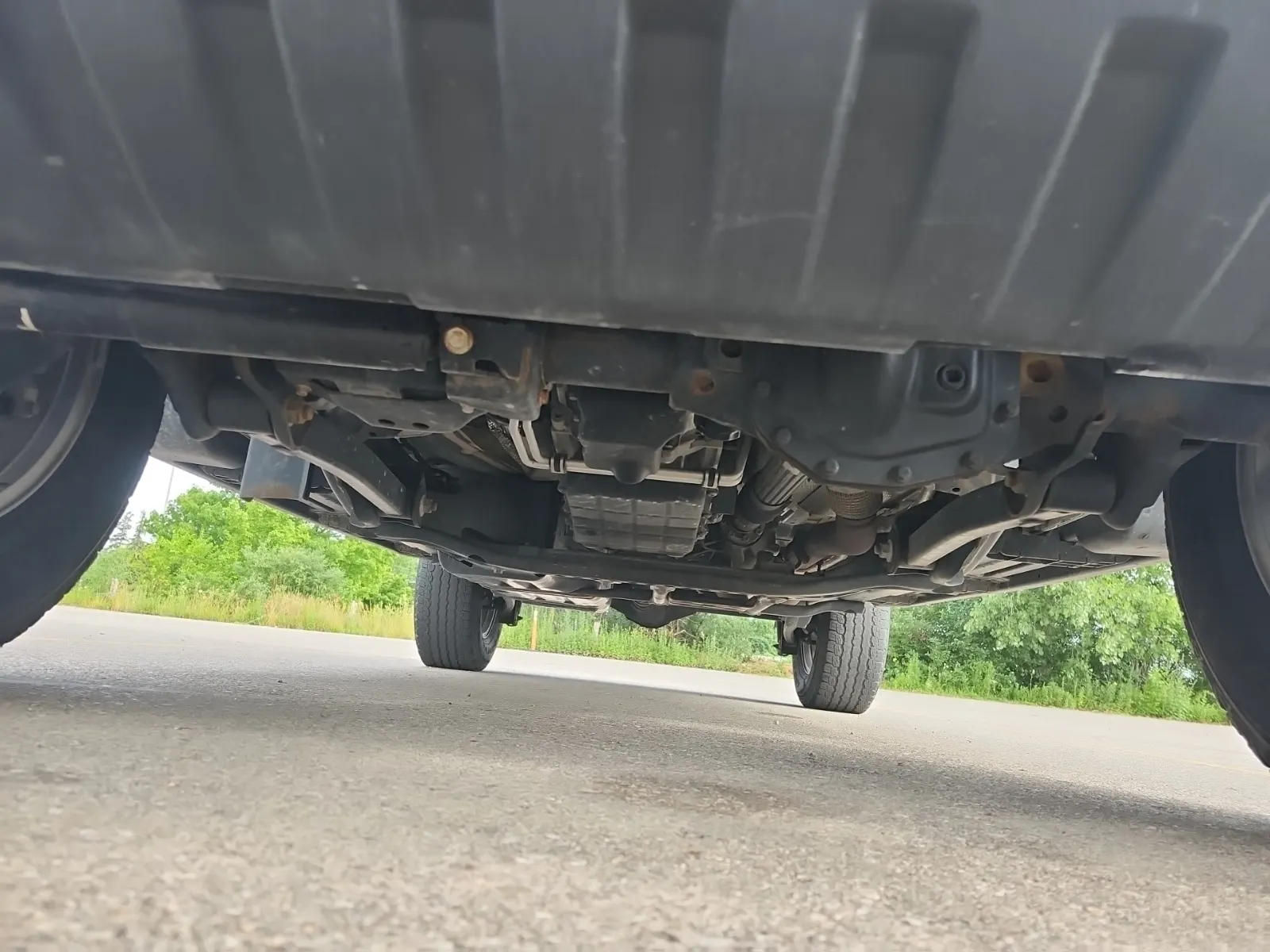 Undercarriage - Front Photo