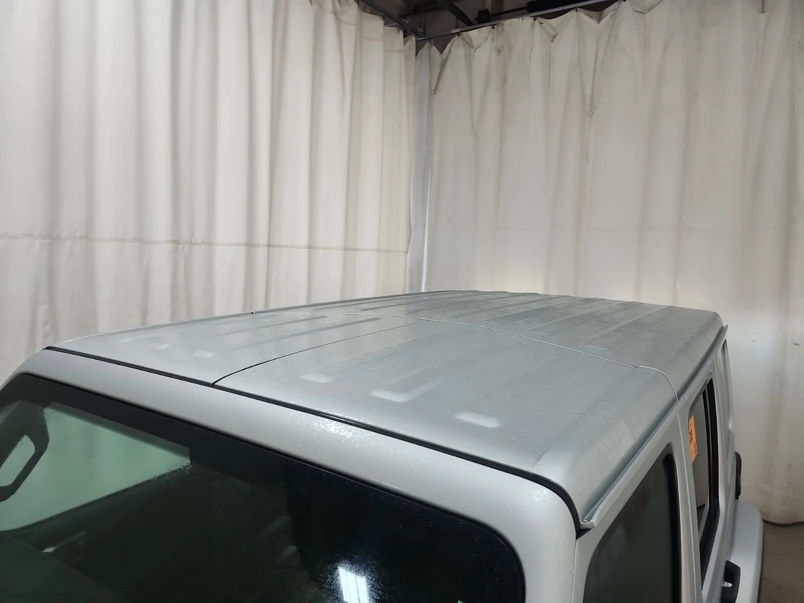 Exterior Roof Photo
