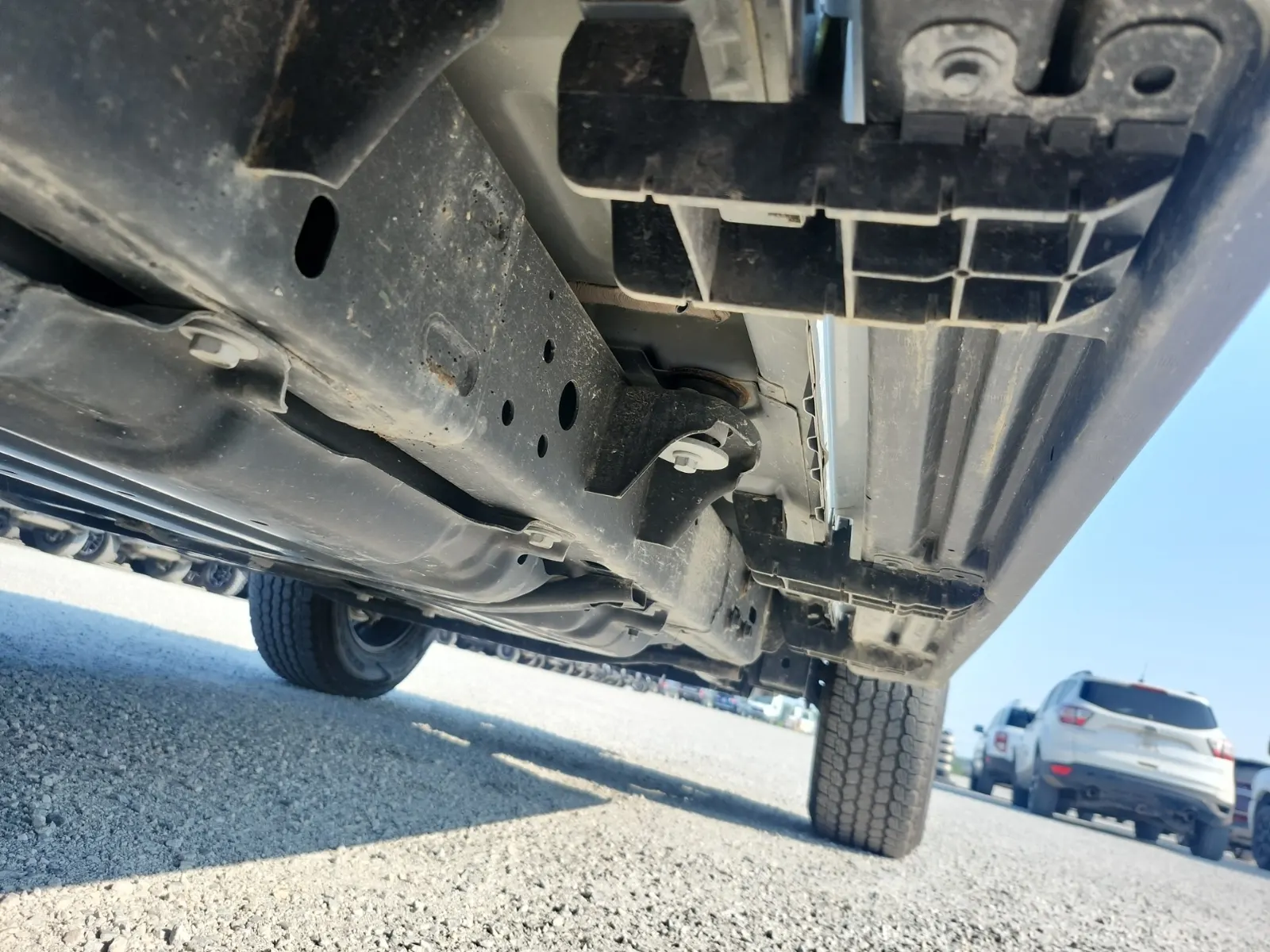 Undercarriage - Passenger Photo