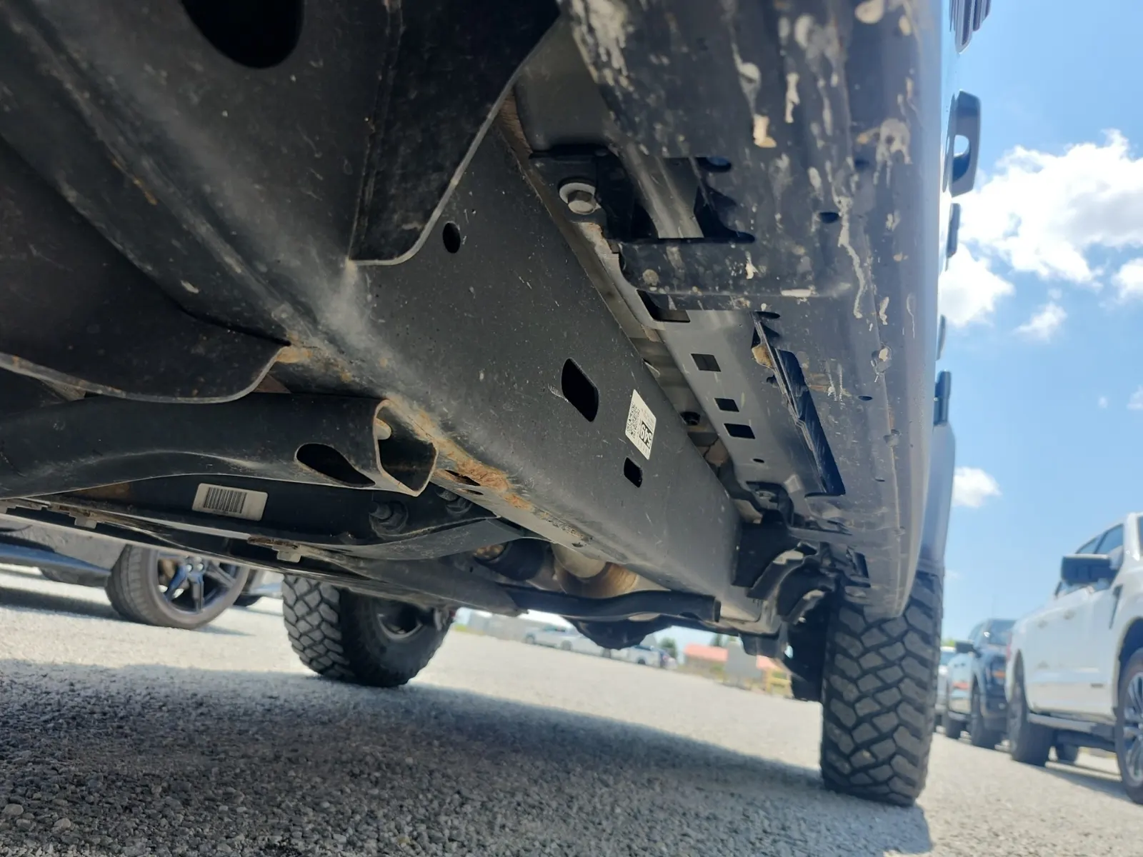 Undercarriage - Driver Photo