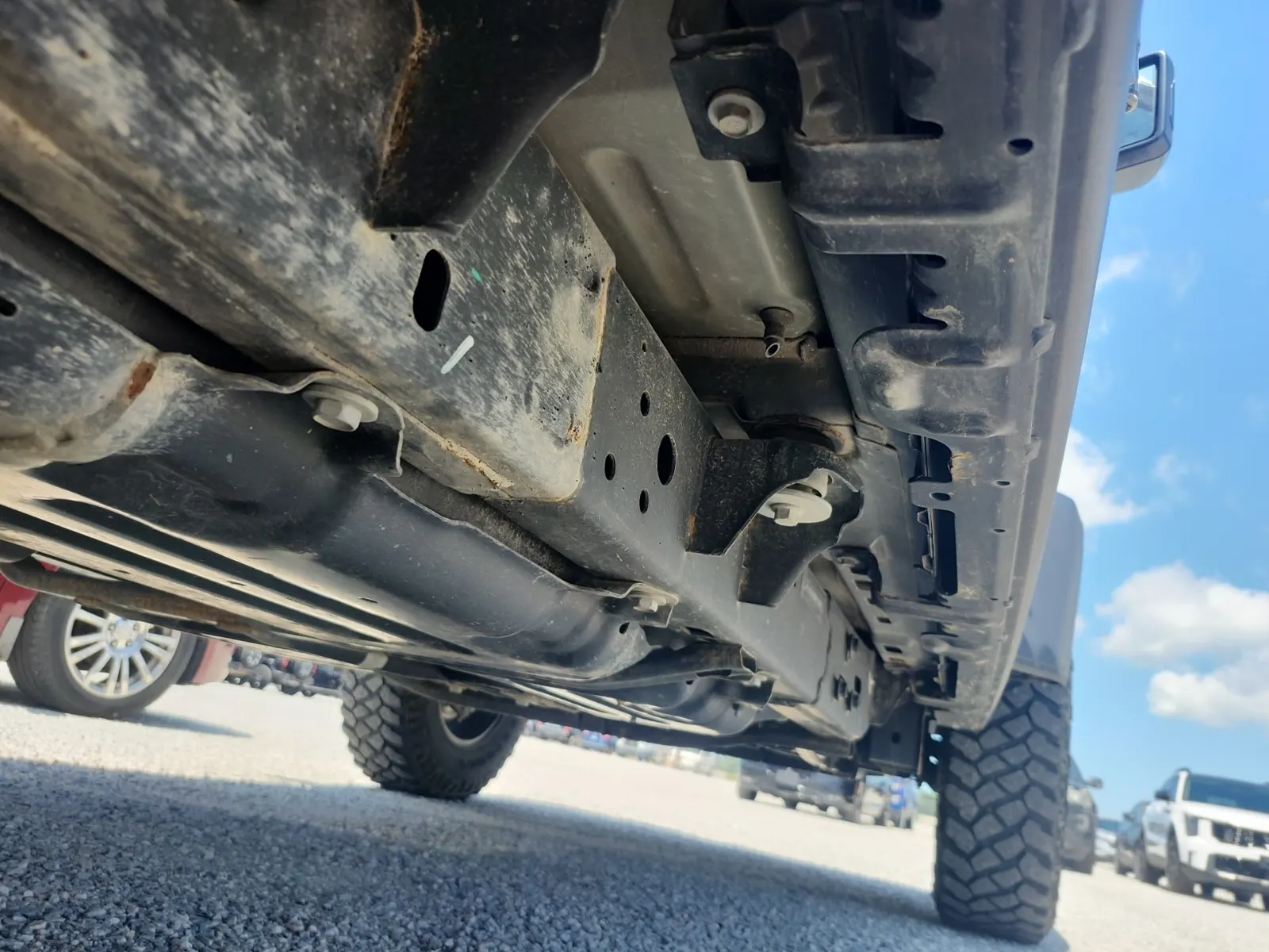 Undercarriage - Passenger Photo