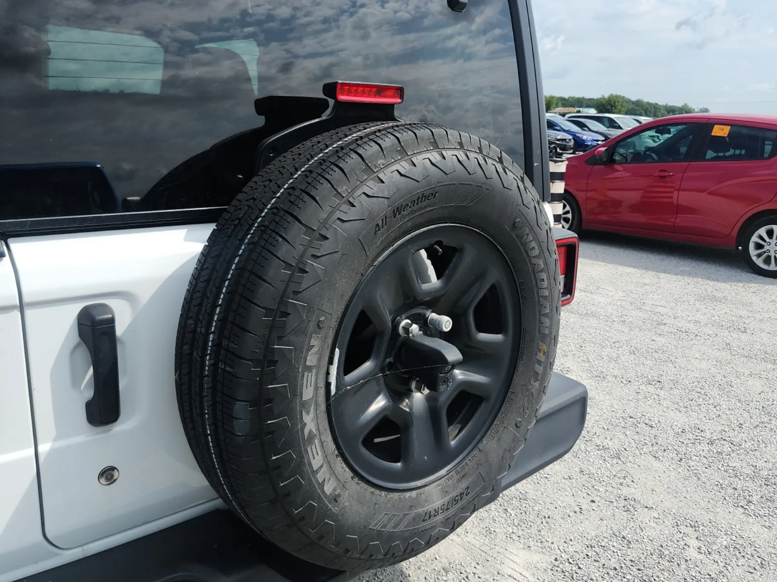 Spare Tire & Wheel Photo