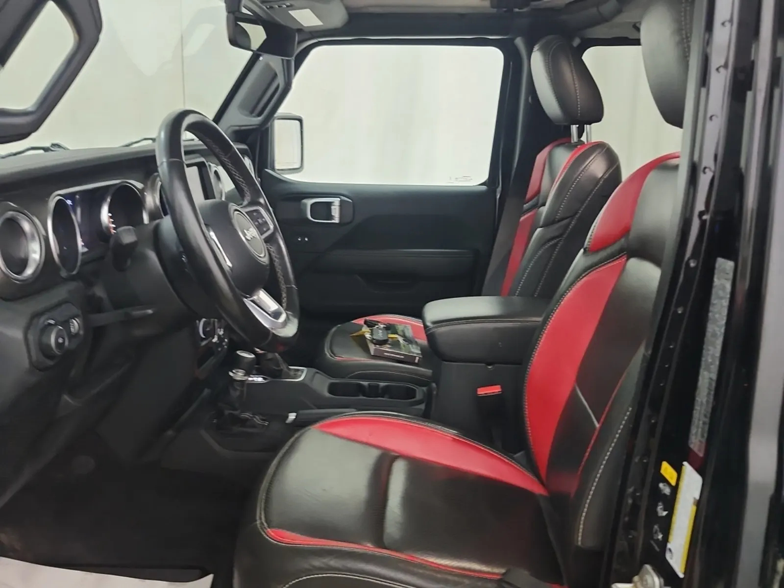 Front Interior Photo