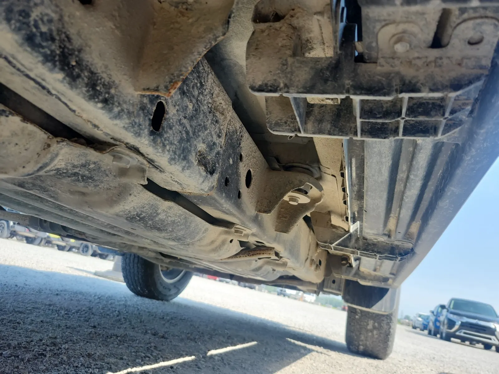 Undercarriage - Passenger Photo