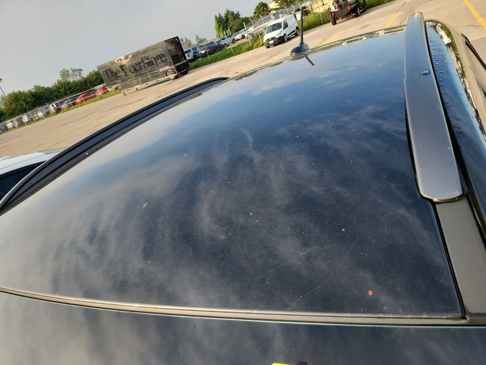 Exterior Roof Photo