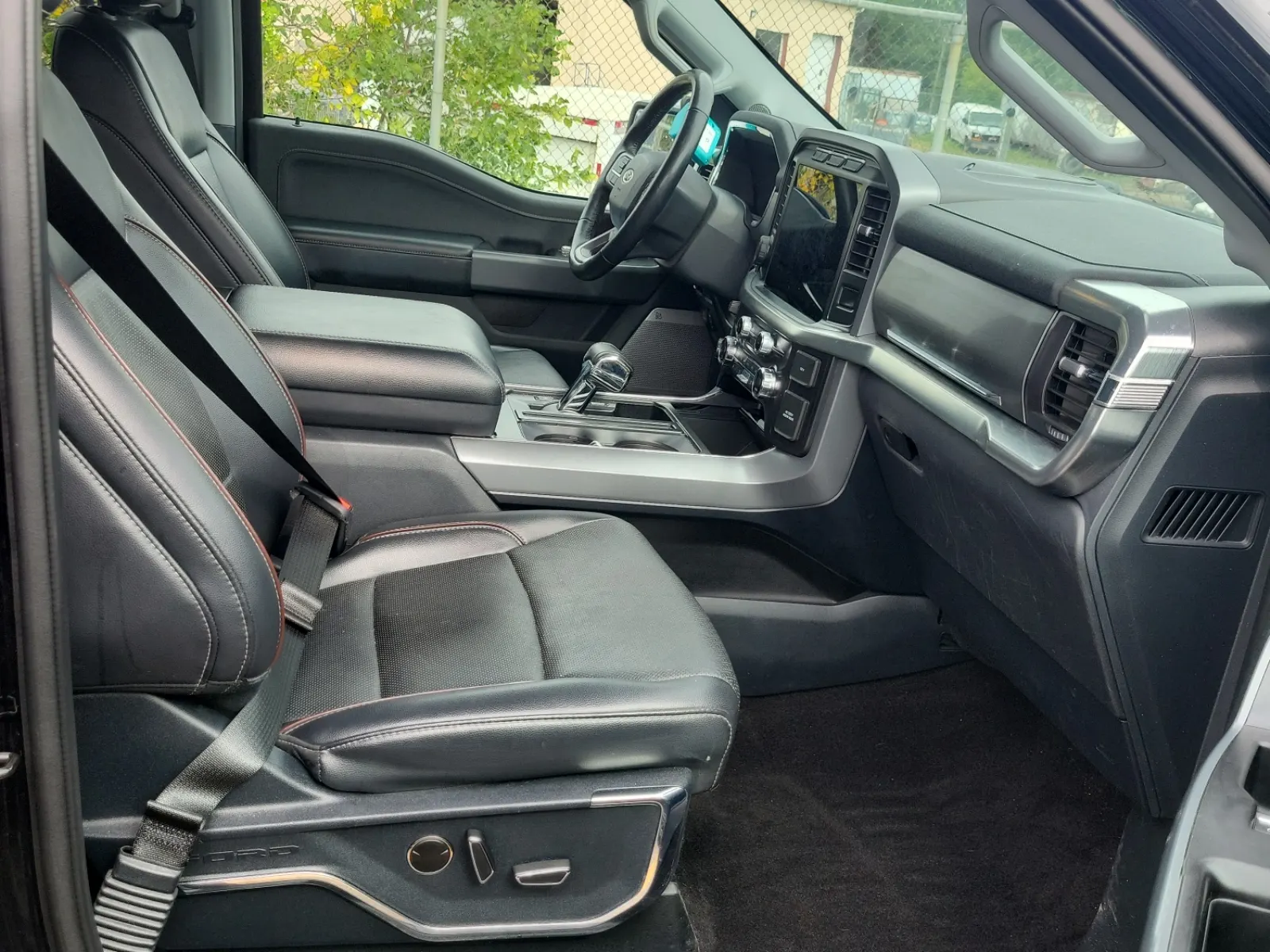 Right Side Interior Photo
