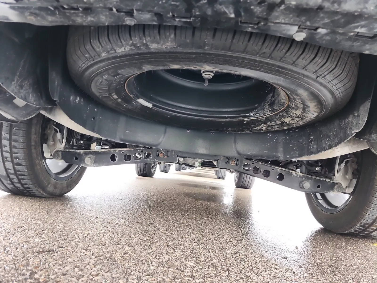 Spare Tire & Wheel Photo