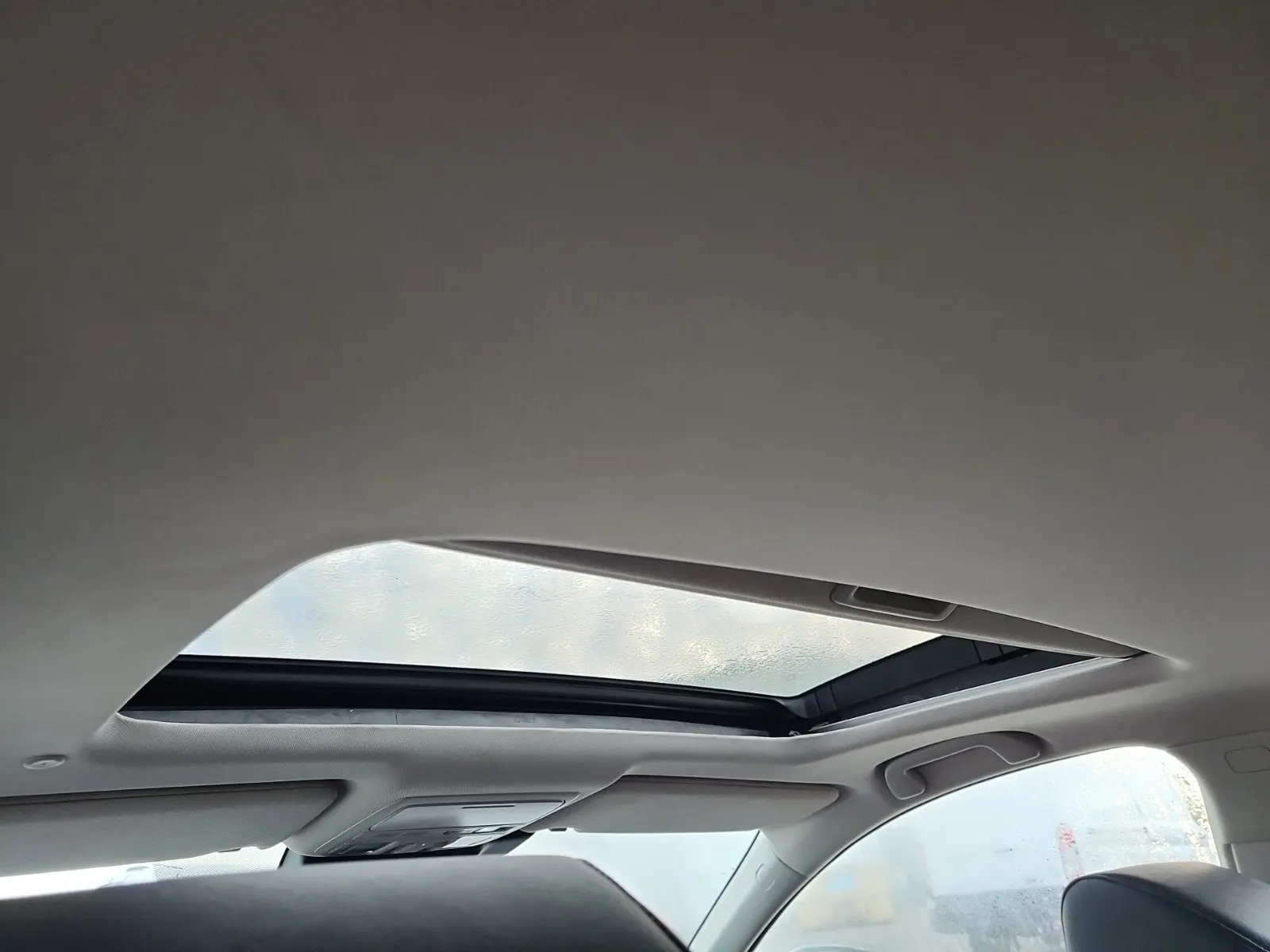 Interior Roof Photo