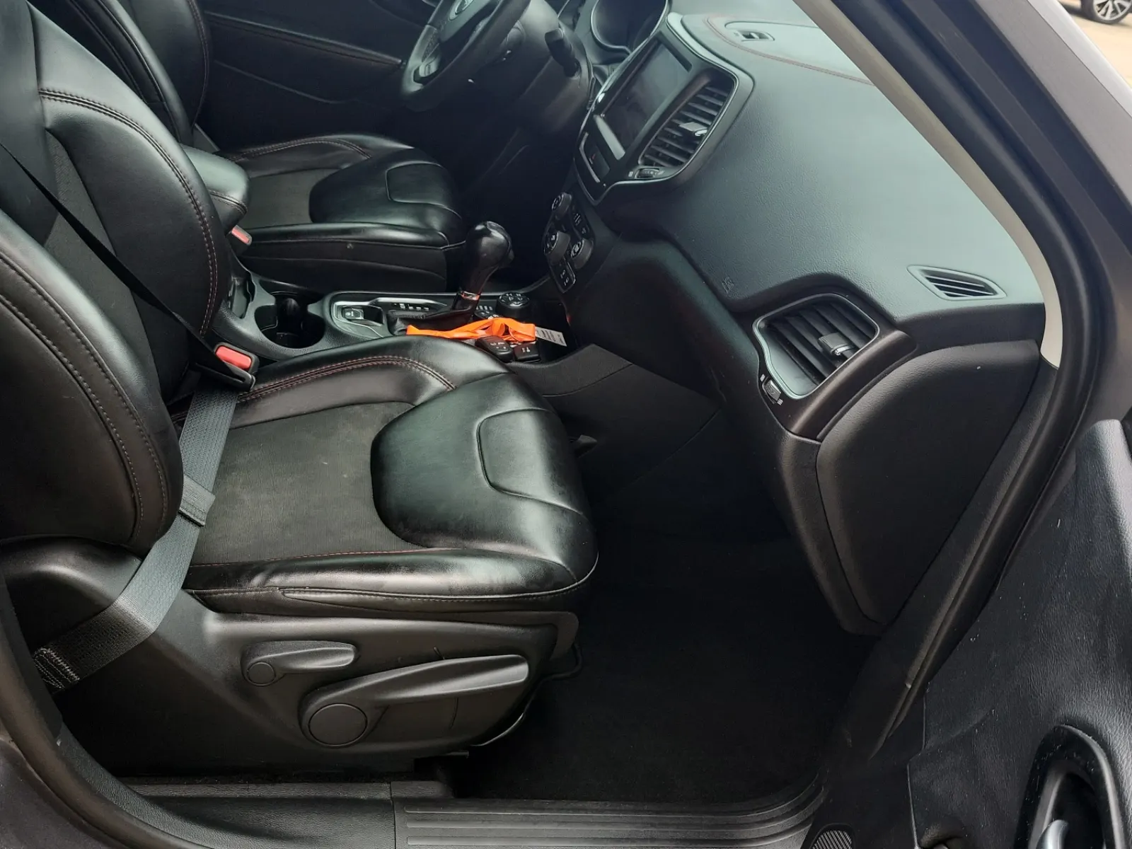 Right Side Interior Photo