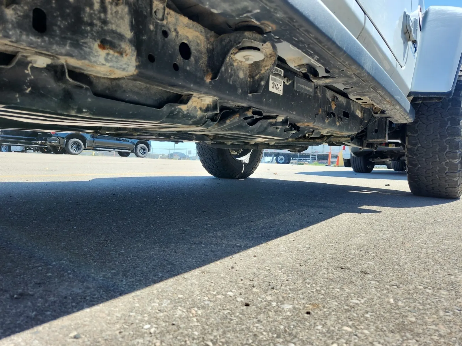 Undercarriage - Passenger Photo