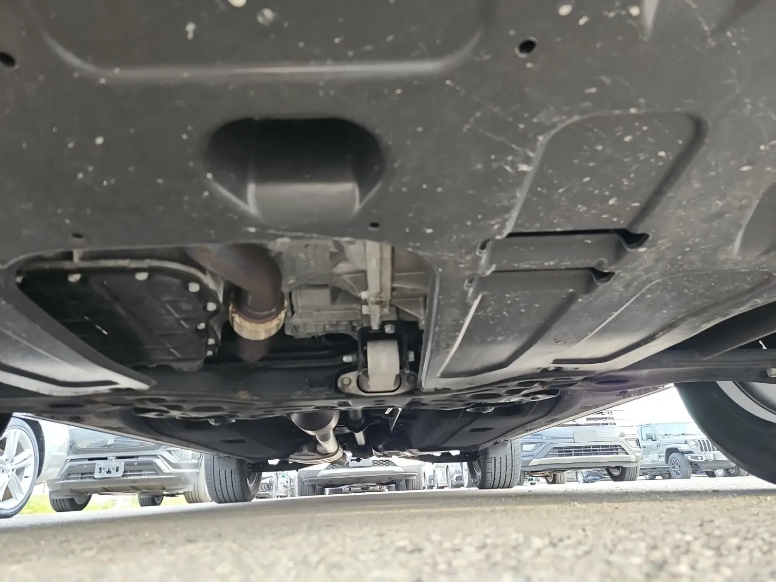 Undercarriage - Front Photo