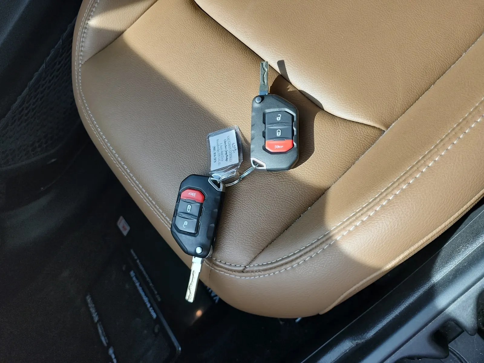 Keys/Fobs/Manual Photo
