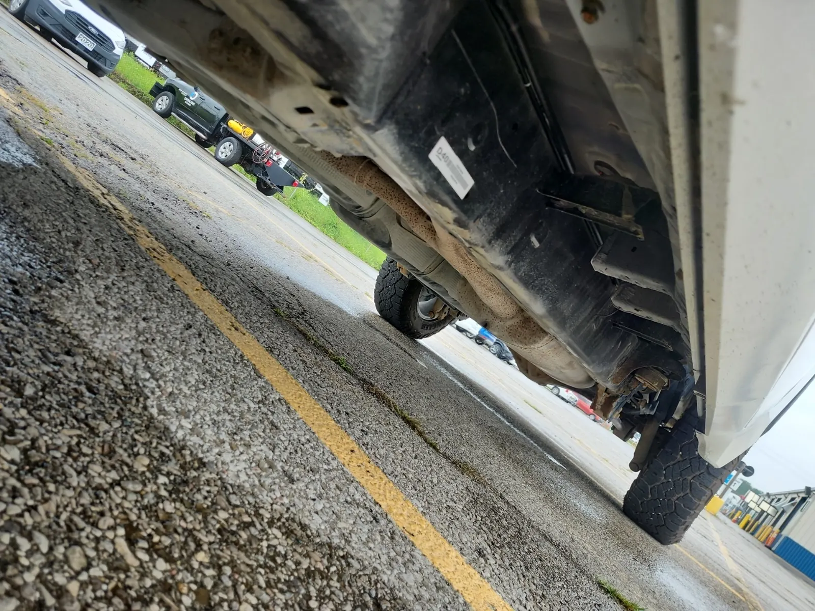 Undercarriage - Driver Photo