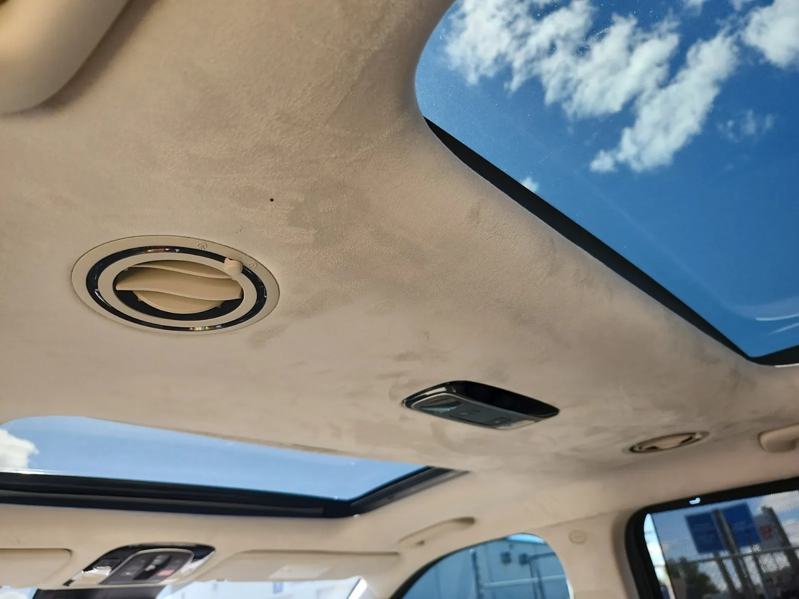 Interior Roof Photo