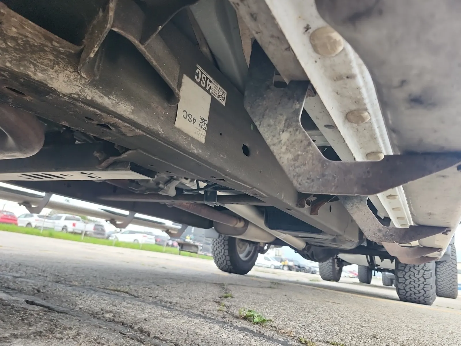 Undercarriage - Driver Photo