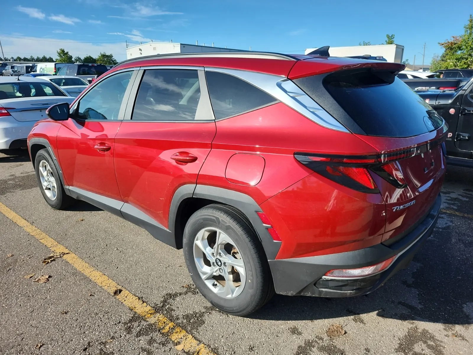 Driver Rear 3/4 Photo