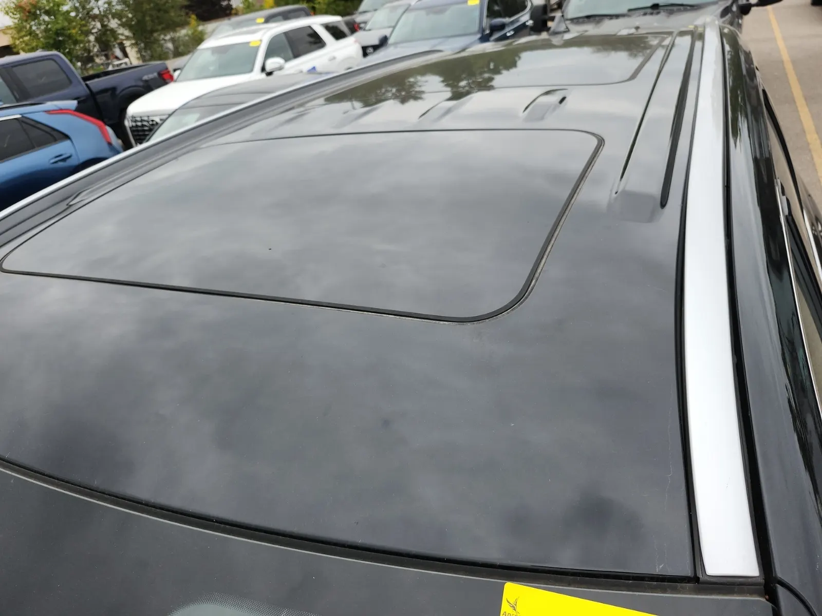 Exterior Roof Photo