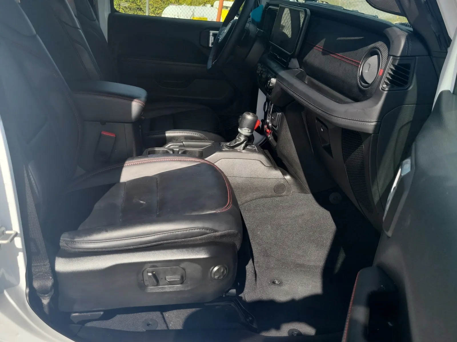 Right Side Interior Photo