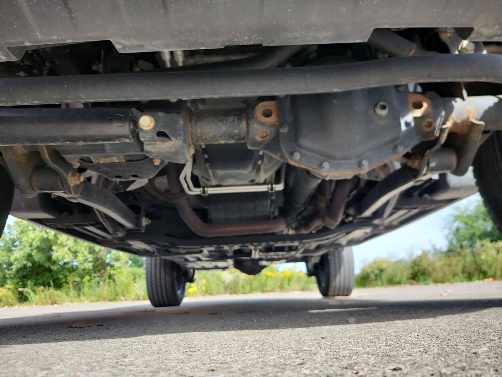 Undercarriage - Front Photo