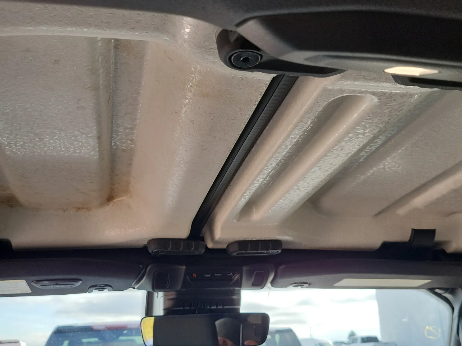 Interior Roof Photo