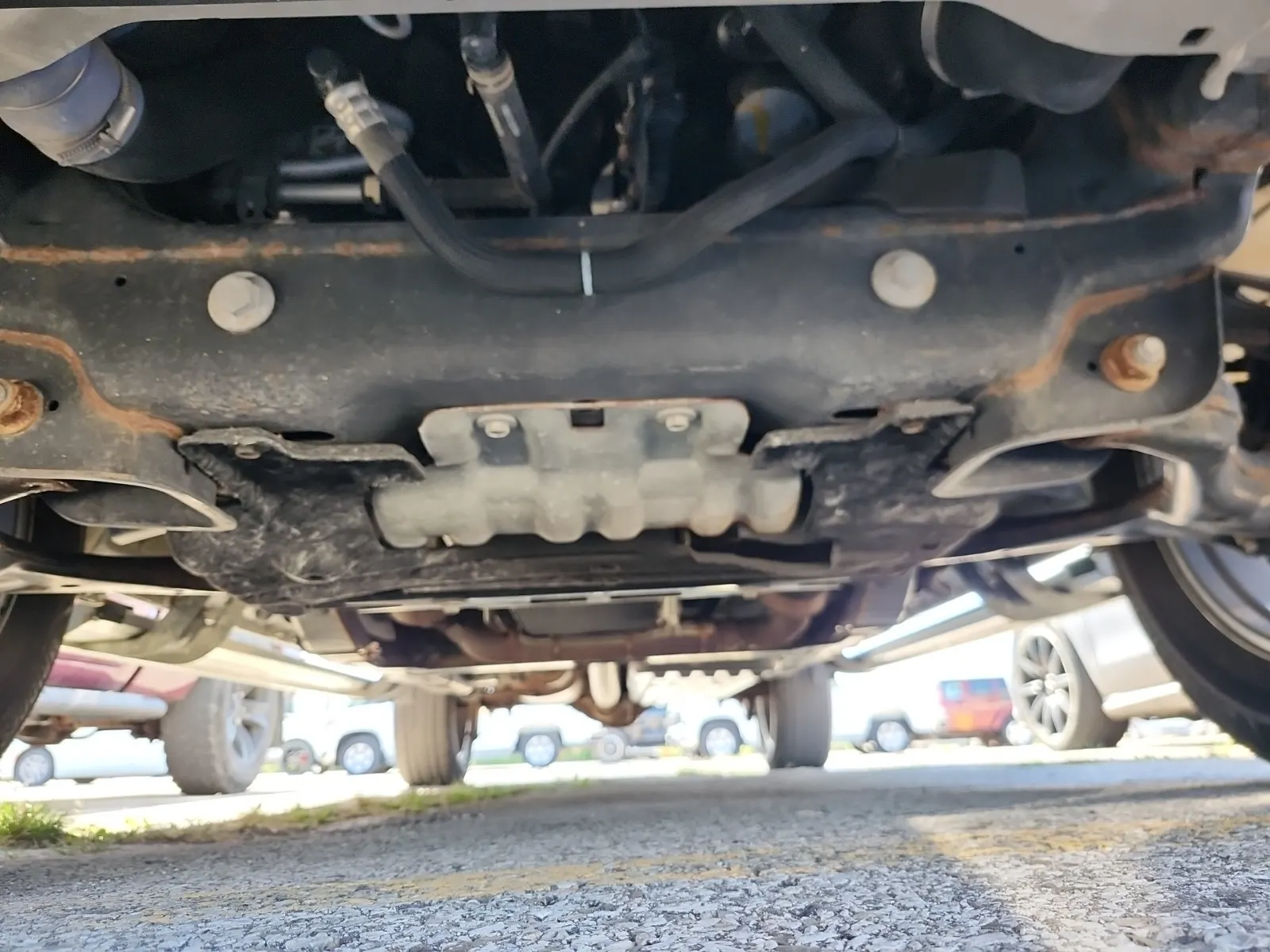 Undercarriage - Front Photo