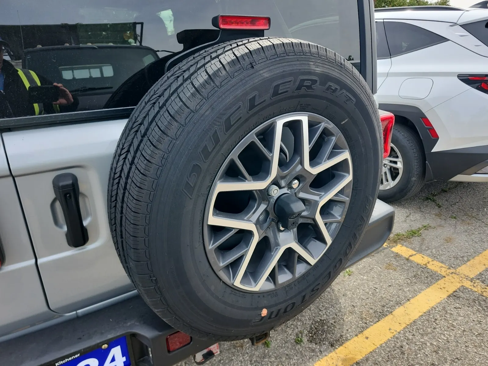 Spare Tire & Wheel Photo