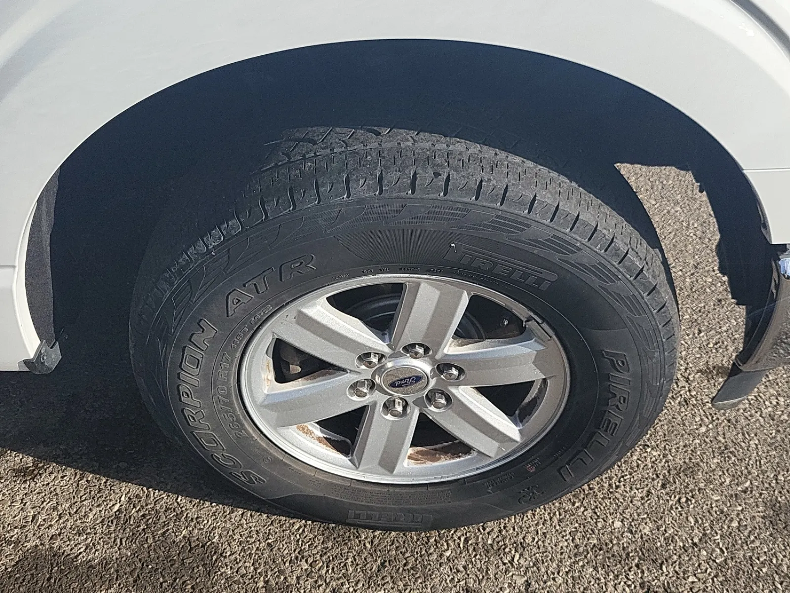 Right Front Wheel/Tire Photo